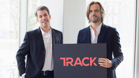 Freuen sich über einen wichtigen Neukunden: Philip Schilling und Stefan Stetzkorn, Agenturchefs von Track. 