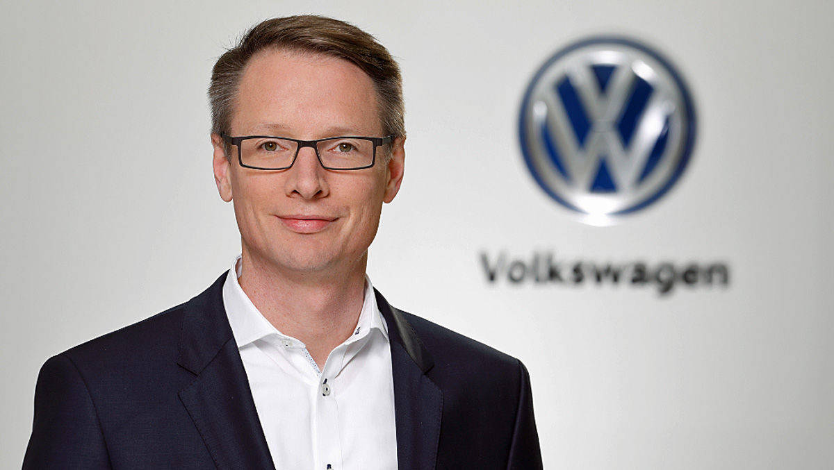 Christoph Hartung, Leiter Mobilitätsdienste der Marke Volkswagen, hat in Stuttgart weitere Partner für die Digitalisierung von VW gefunden.