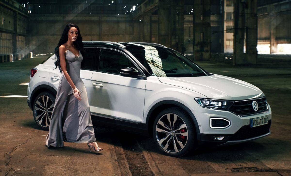 Analogien: Wie Winnie Harlow soll auch der T-Roc von Volkswagen für Eigenständigkeit und Unverwechselbarkeit stehen.
