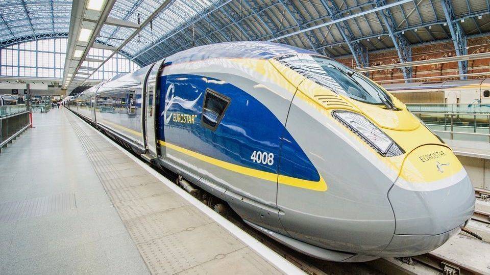 Die Hochgeschwindigkeitszüge durch den Eurotunnel verbinden London mit zahlreichen Städten auf dem Kontinent.