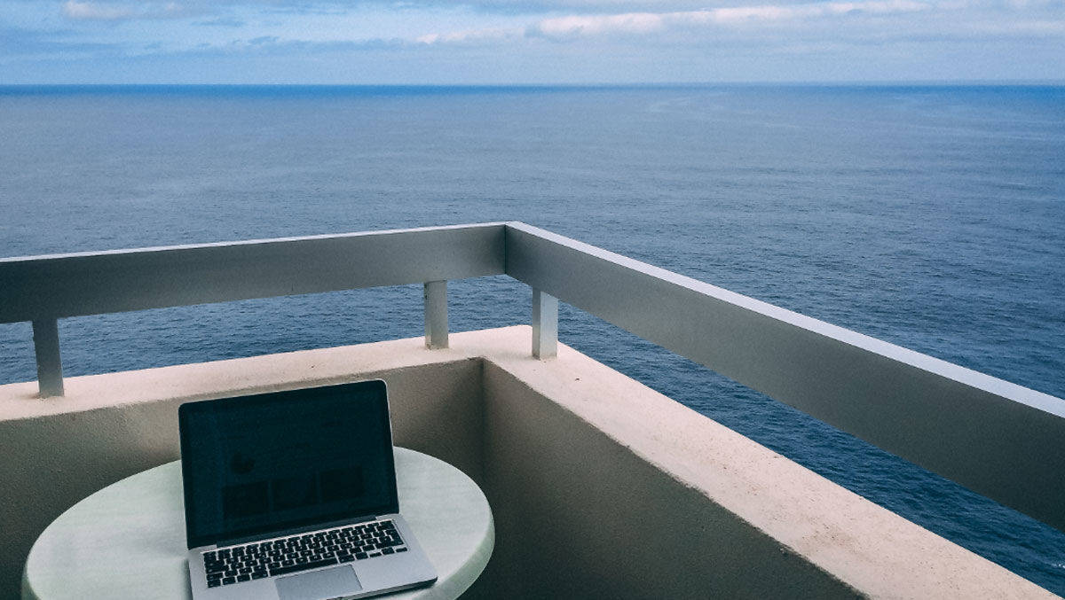 Arbeiten mit Blick aufs Meer: Udo Telaar hat seinen Traum wahrgemacht.