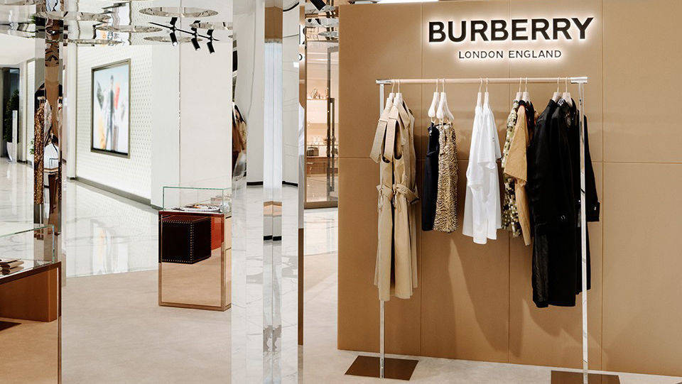 Burberry sucht nach neuen Wegen.