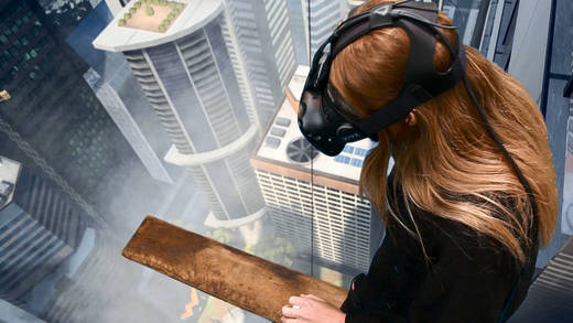 Das VR-Erlebnis "Richie's Plank Experience" von Toast war zum Beispiel Teil der Ausstellung "Lust der Täuschung" der Münchner Kunsthalle. Dort herrschte großer Andrang.