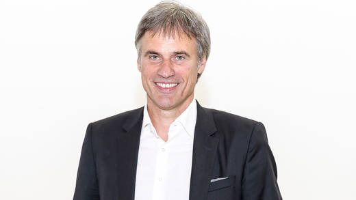 him Berg fordert eine "Offensive für mehr Digitalkompetenz".