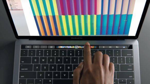 Apple will die Kunden mit einer "Touch Bar" überzeugen.