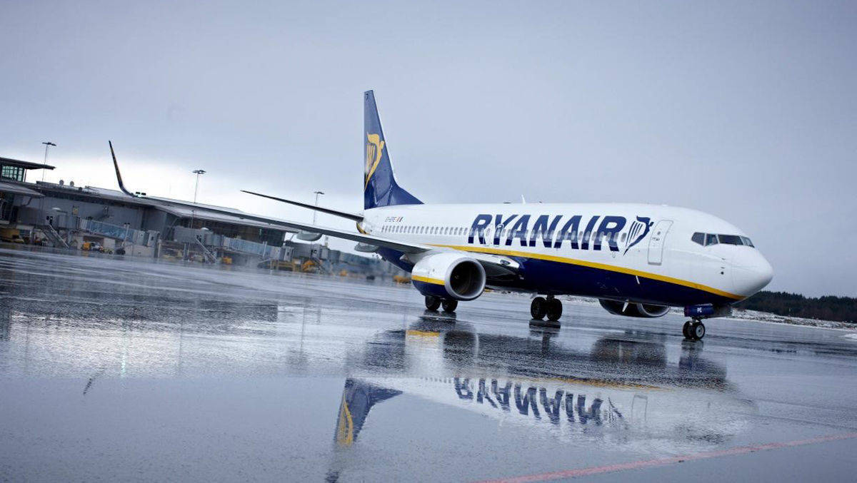 Ryanair reagiert auf die Twitter auf die Shitstorms der Woche.