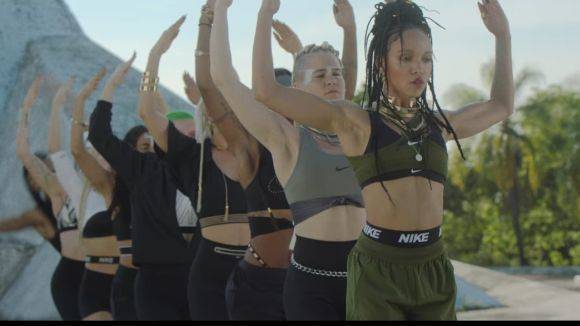 Der neue Nike-Spot mit der britischen Musikerin FKA twigs.