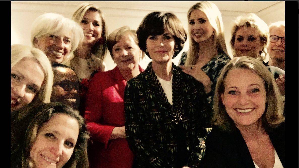 Miriam Meckels Selfie unter anderem mit Angela Merkel, Invanka Trump und Christine Lagarde.