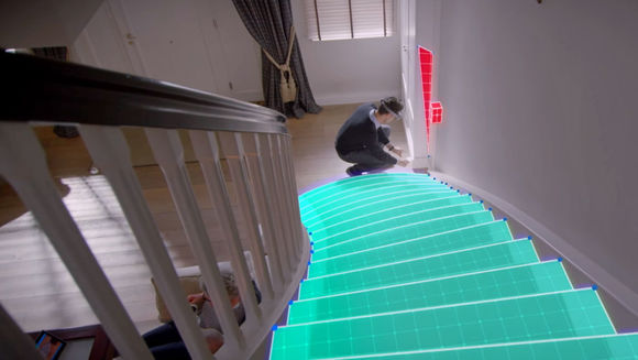 Was die Hololens-Technologie mit einem Treppenlift zu tun hat - W&V - Werben & Verkaufen