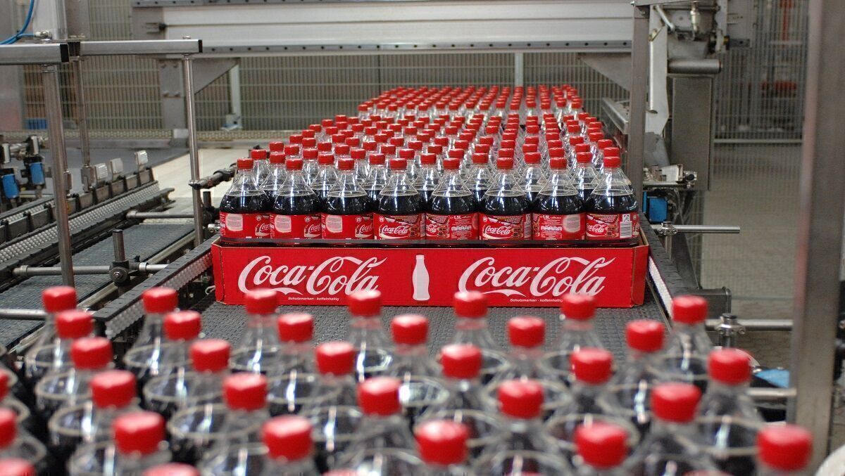 CocaCola streicht tausende Stellen W&V