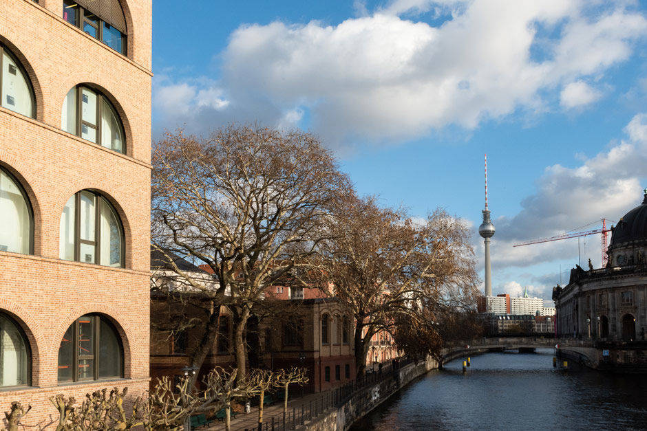 Die neue Google-Zentrale an der Spree.
