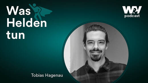 Tobias Hagenau, awork.