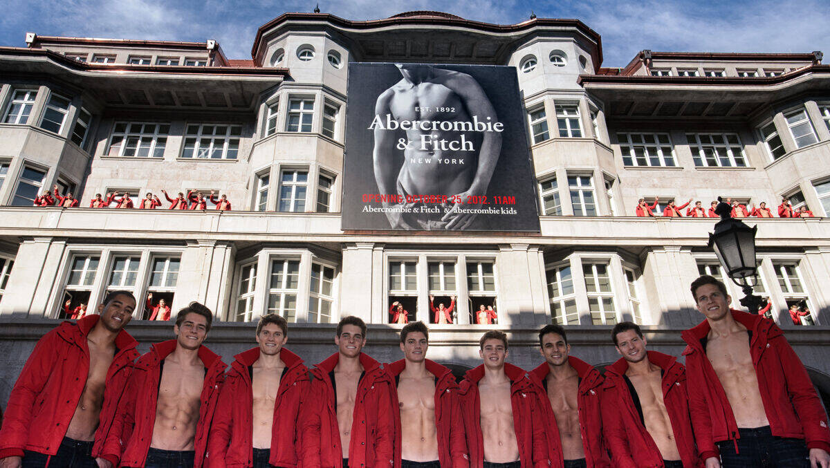 Mit viel nackter Haupt eröffnete Abercrombie & Fitch 2012 den Münchner Flagship-Store. 
