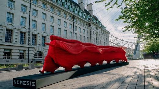 London ist um eine Attraktion reicher: die Adidas-Statue