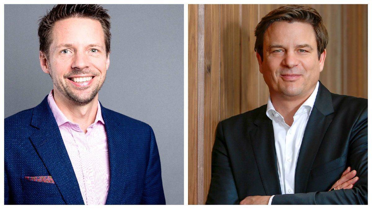 Thomas Meyer (Adobe, li) und Klaus Schwab (Plan.Net) verkünden die strategische Partnerschaft der beiden Unternehmen.