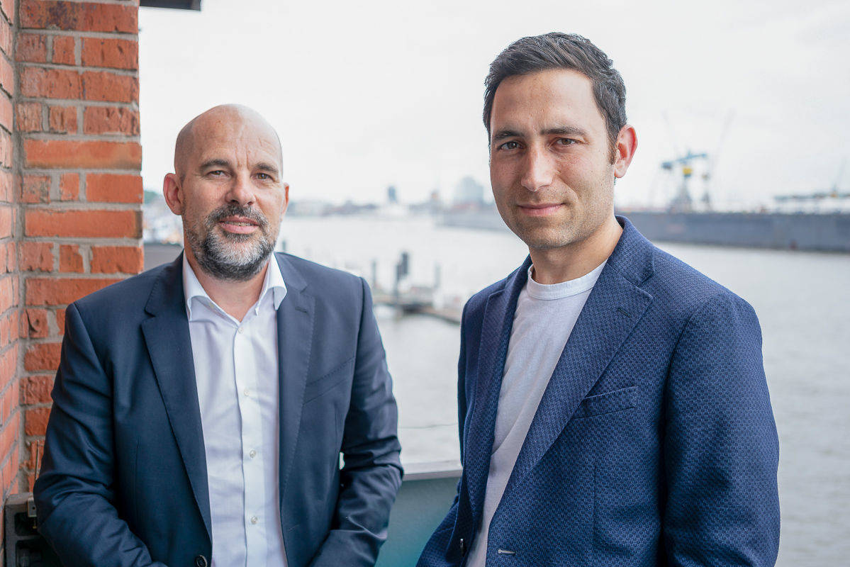 Ortstermin bei Adobe in Hamburg: Chief Product Officer and Executive Vice President for Creative Cloud Scott Belsky (rechts) mit Holger Schellkopf, Chefredakteur Digital bei W&V