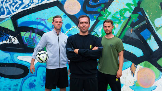 Werben für Aldi: Lahm und die Freekickerz.