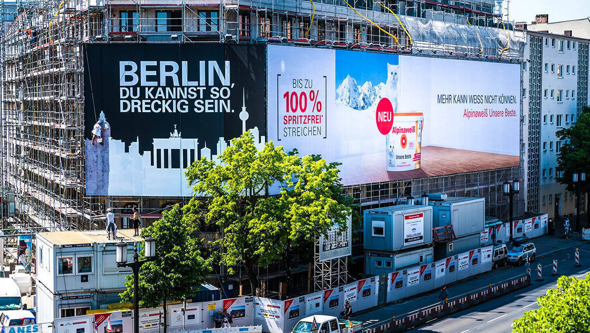 Die Ströer-Tochter Blowup Media setzt Alpina am Kaiserdamm in Szene.