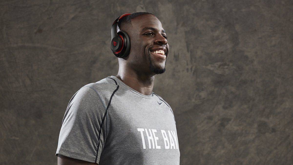 NBA-Profi Draymond Green mit Beats.