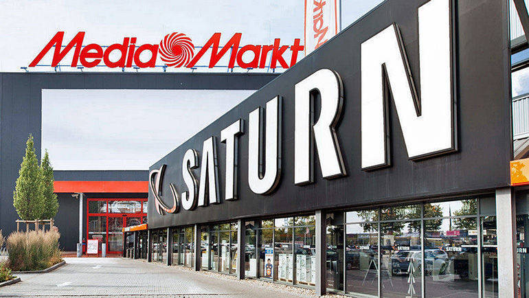 Die Geschäfte bei dem Mutterkonzern von Media-Markt und Saturn laufen schlecht. Jetzt sollen Hunderte Stellen wegfallen.