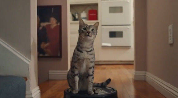 Roomba-Cats setzt Go Daddy als Super-Bowl-Teaser ein.