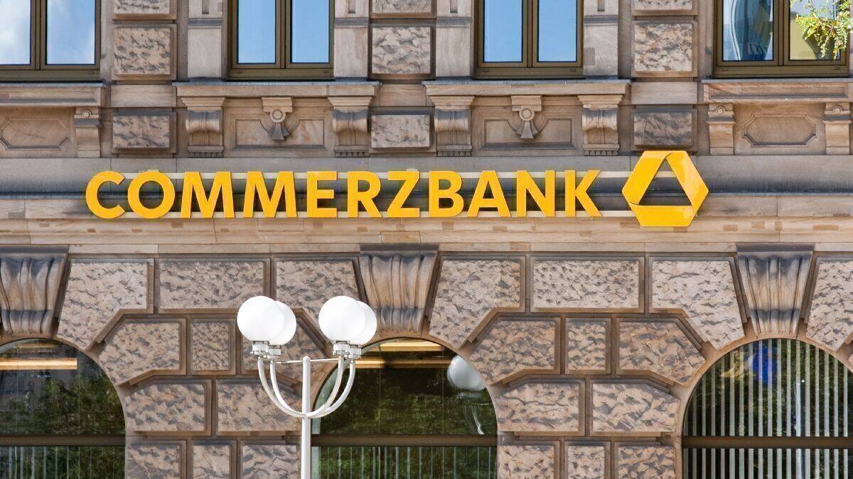 Commerzbank plant Kahlschlag beim Filialnetz.