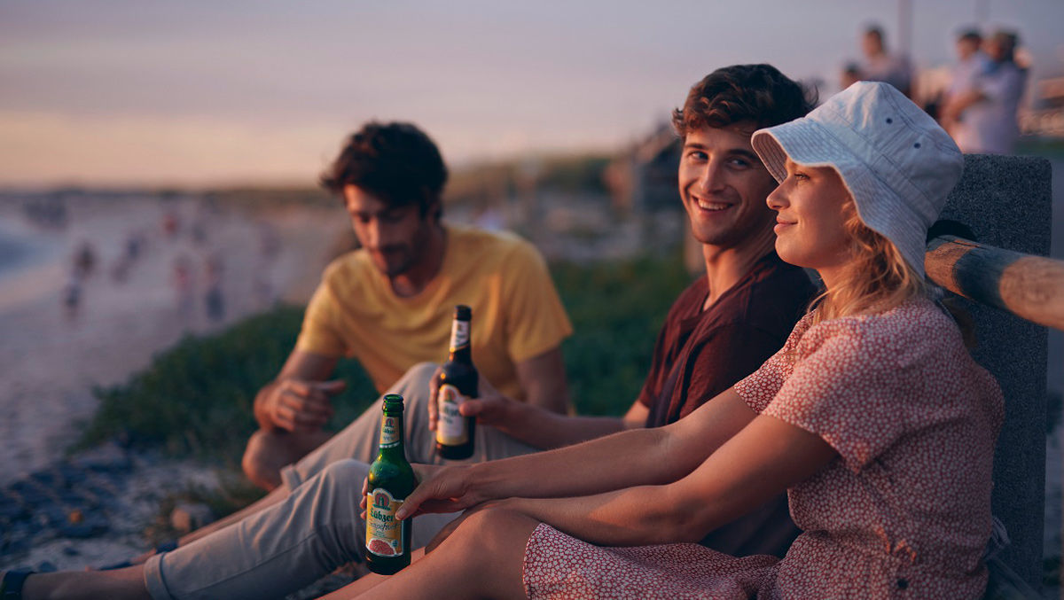 Sommerkampagne Das Leben ruft nach Lübzer Bier W&V