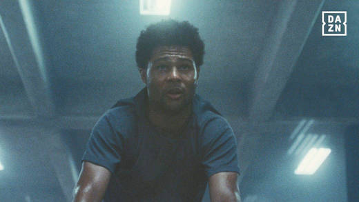 Serge Gnabry ist die Hauptfigur des Dazn-Clips, der auf 16-mm-Film gedreht wurde.