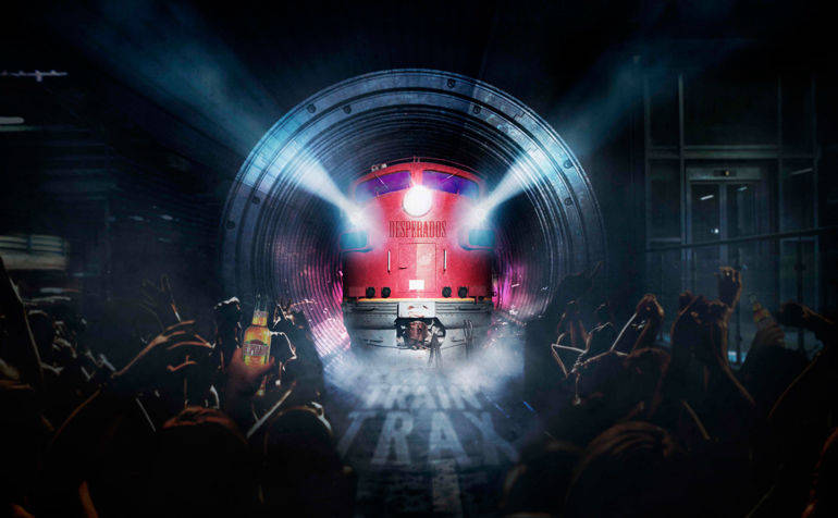 Für "Train Tracks" wird ein Zug live zum Musikinstrument.