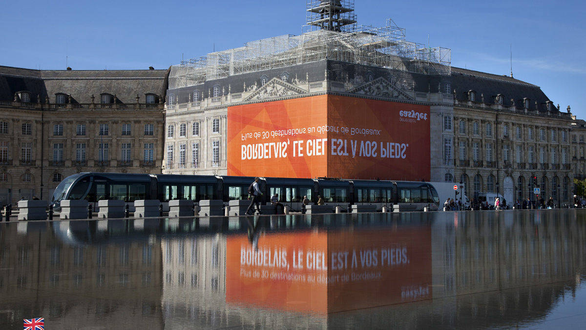 Nach Bordeaux reisen und eine Reise gewinnen.