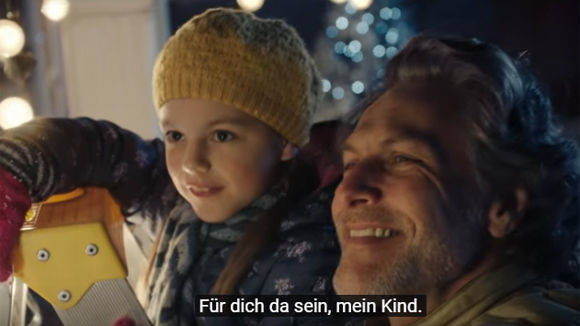 Edeka Weihnachtsspot 2022 Edeka gewinnt erneut das Weihnachtsbattle im Social Web W&V