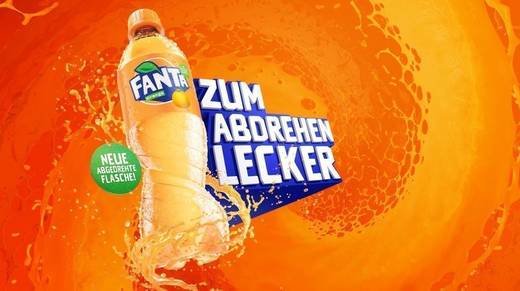 Fanta mit abgedrehter Flasche, frischem Design und neuem Logo