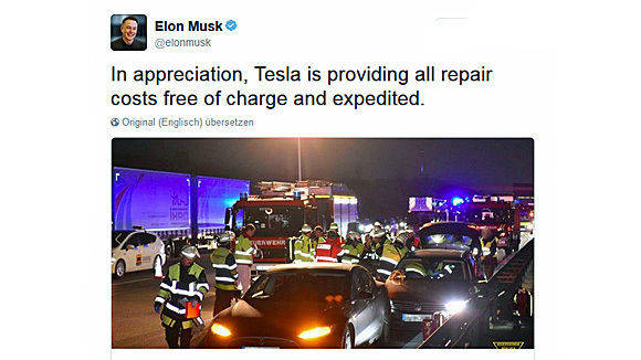 Tesla springt ein: Die Reparaturkosten nach der Heldentat auf der A9 gehen laut Elon Musk aufs Haus.