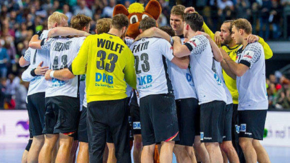 Alle Spiele der deutschen Nationalmannschaft werden live und frei empfangbar auf handball.dkb.de zu sehen sein.