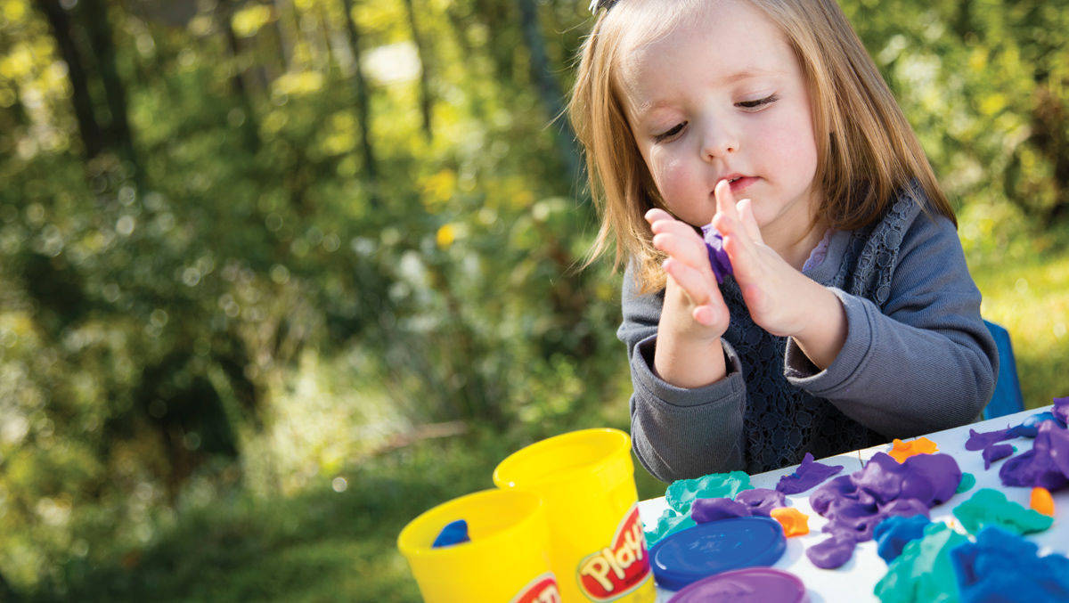 Beim Öffnen einer Dose Play-Doh wird so manche Erinnerung wach - dem Duft sei Dank.