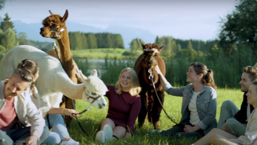 Gemeinsame Erlebnisse mit Freunden stehen im Mittelpunkt von Mydays - bei Jochen Schweizer geht es mehr um das Abenteuer