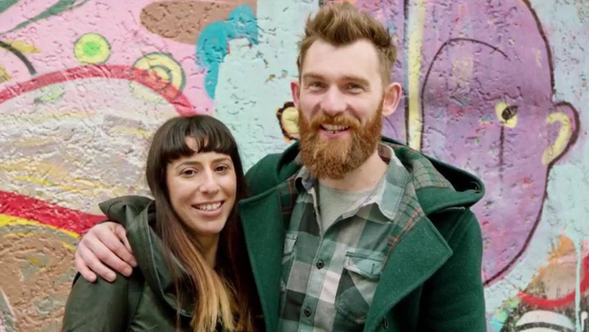 Lee und Hailey schicken Liebesgrüße nach Polen.