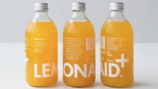 Der Stein des Anstoßes: Die Lemonaid Maracuja enthält angeblich zu wenig Zucker