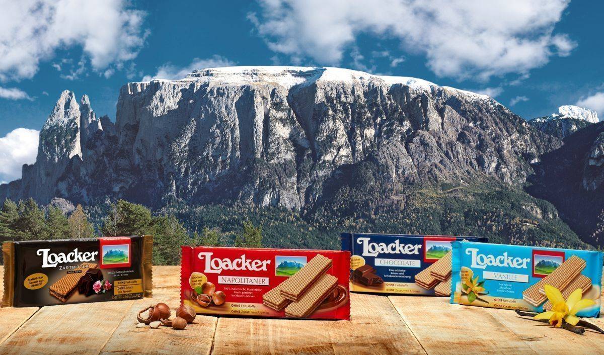 Die Berge dürfen nicht fehlen: Loacker produziert an zwei Standorten in den Dolomiten.
