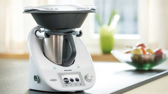 Begehrter Thermomix: Weit über eine Million Geräte hat Vorwerk schon verkauft. Davon wollen Betrüger profitieren.