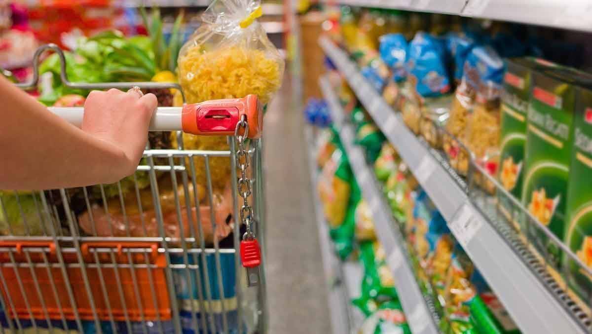 Die deutschen Verbraucher greifen im Supermarkt zunehmend zu neuen Marken.