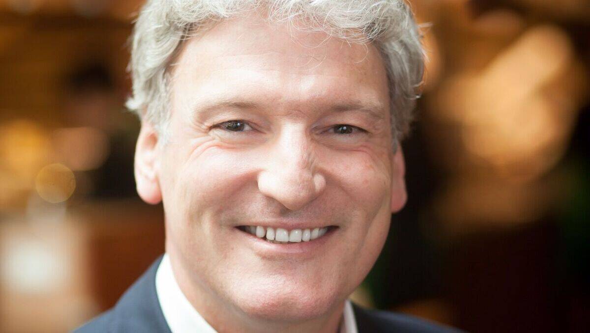 Martin Brok kommt von Starbucks und soll Sephora vorantreiben