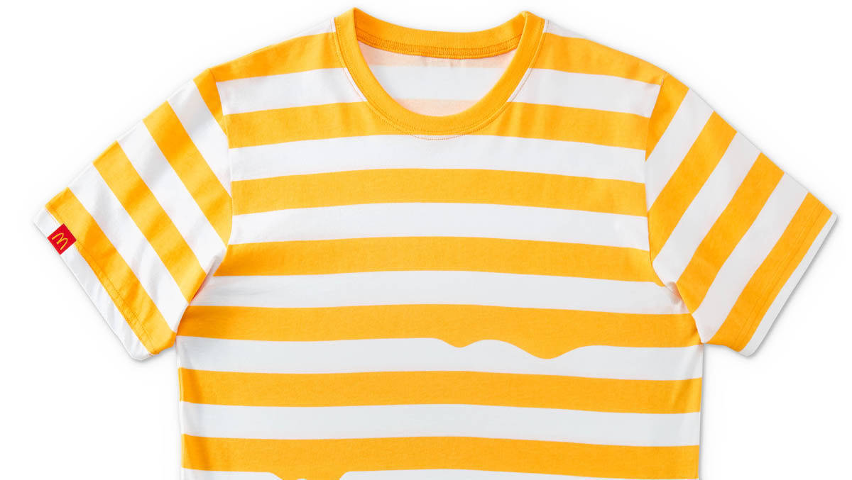 Zur McDonald's-Kollektion gehört ein Käse-Shirt.