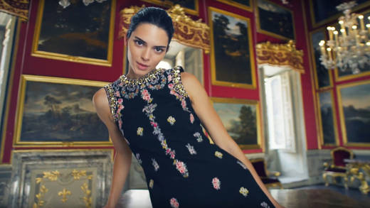 Kendall Jenner im aktuellen H&M-Spot.