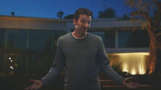 Die italienische Torwartlegende Gianluigi Buffon hat's drauf: Schon kleine Tricks helfen dem Klima!