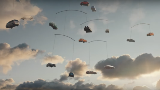 Die neue Kampagne von Mobile.de will den Schritt vom Träumen zum Fahren anstoßen.