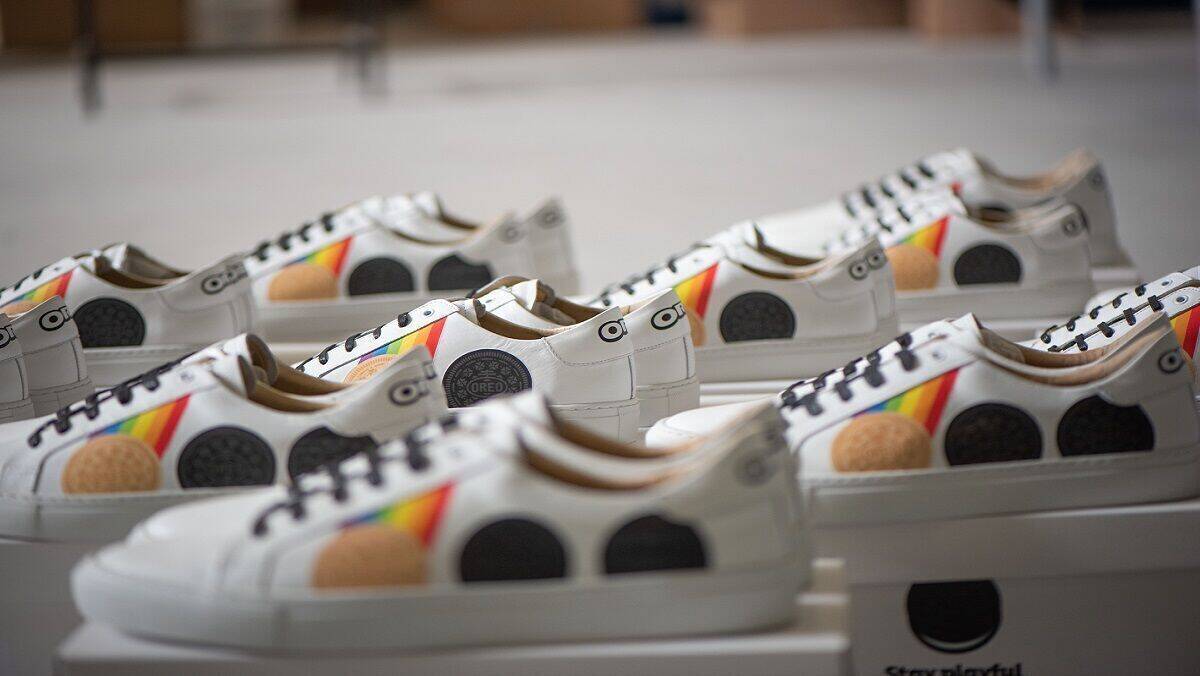  Der Oreo-Sneaker lässt sich Shop-eigenen Design-Konfigurator designen.
