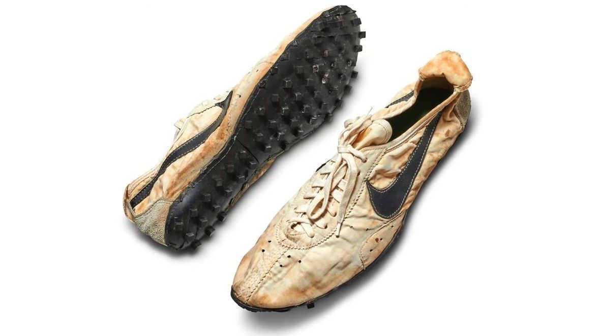 Astronaut shoes nike cheap