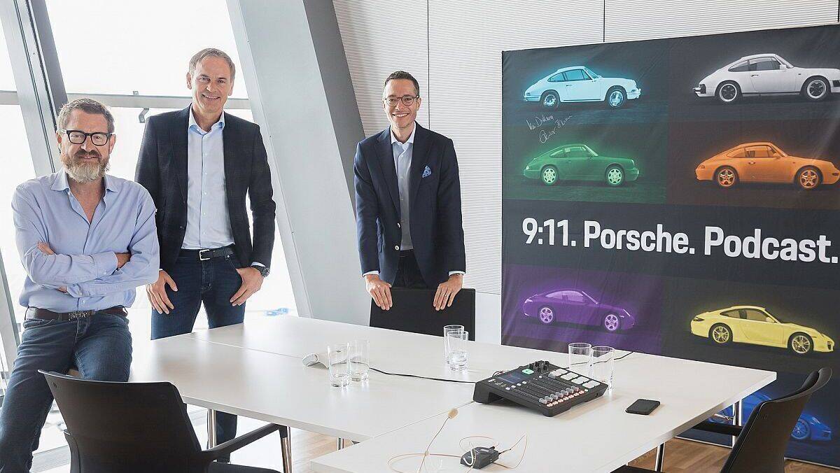 Kai Diekmann, Porsche-Vorstandschef Oliver Blume und Porsche-PR-Chef Sebastian Rudolph (v.l.)