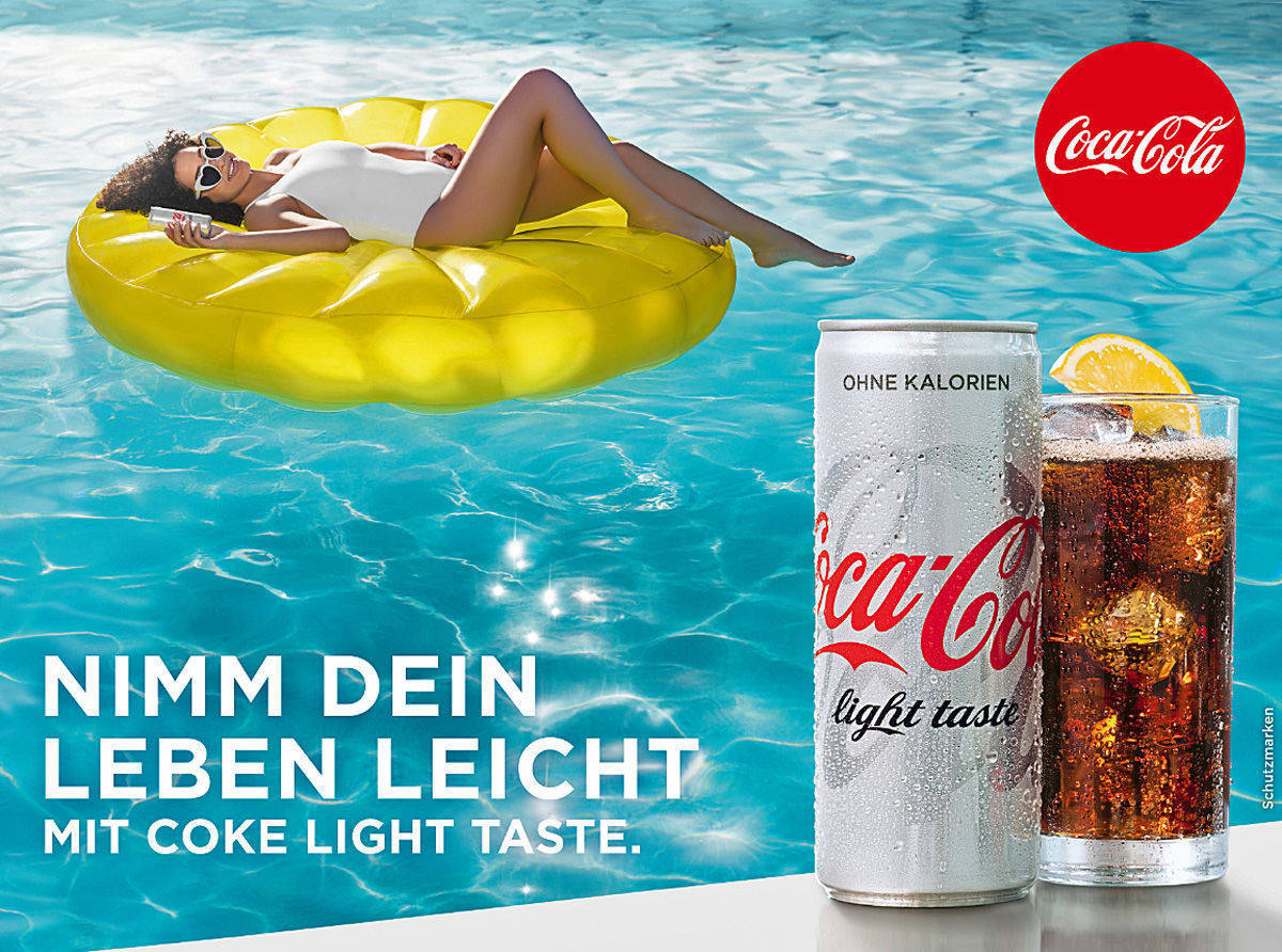 Neue Verpackung, neues Design, neue Kampagne: Leicht kommt Coca-Cola Light Taste daher. 